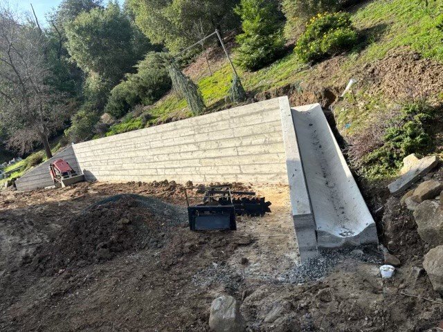 Hillside retaining wall, residential rebuild, Danville